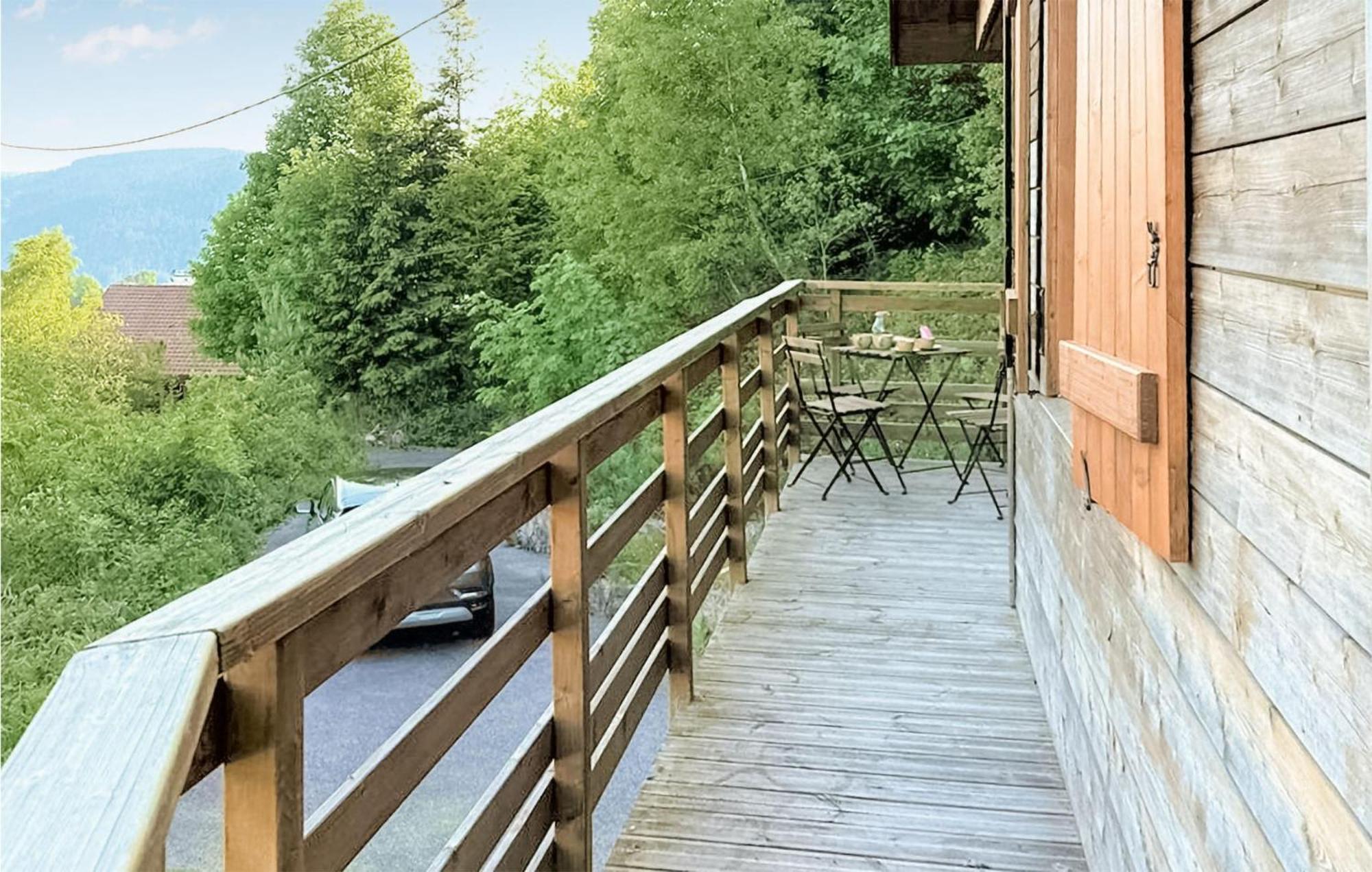 Gorgeous Apartment In Gerardmer With Kitchen Exterior photo